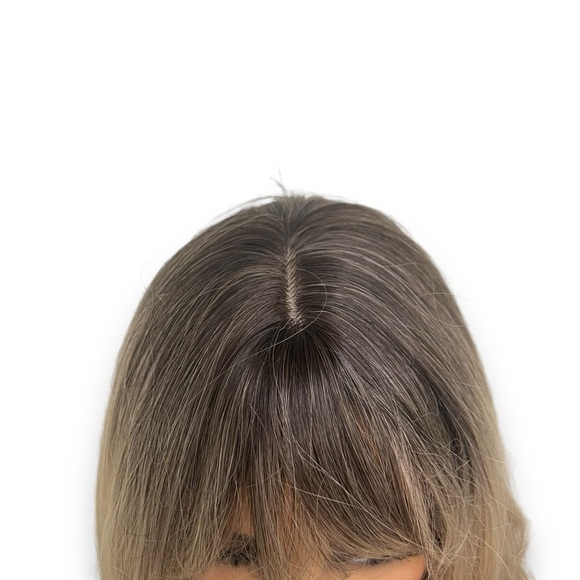 26 Inch Balayage Ombre  Brown to  light Blonde wavy Wig - Picture 2 of 9